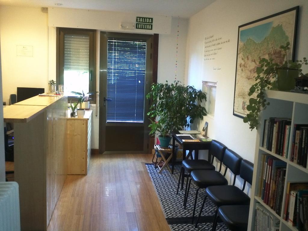 Xarma Hostel Pamplona Eksteriør billede